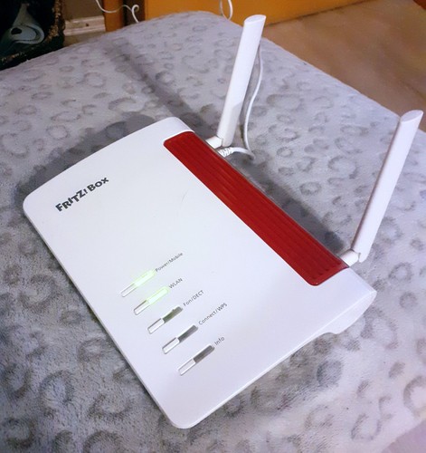 Avm fritz box - 6850, router